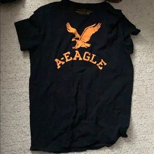 American eagle Men’s T-shirt size medium